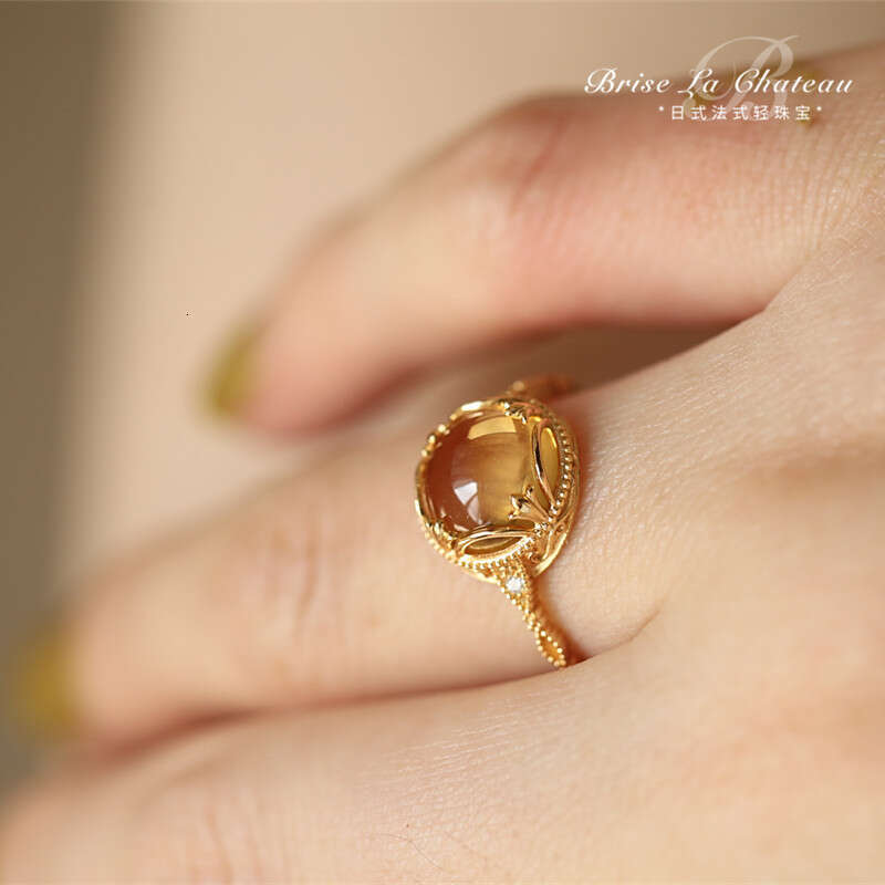 Honey wealth is unstoppable. Goddess, simple lace pattern, natural egg yolk crystal, same style, light luxury, versatile ring Party Gift Designer Jewe