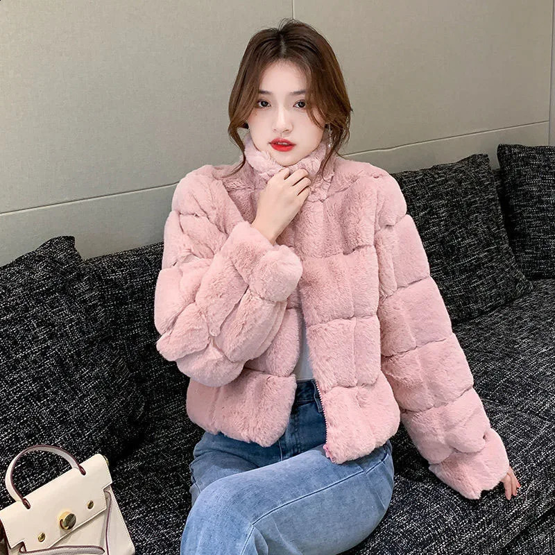 Womens Loose Wild Rex Rabbit faux fur Short Coat Warm Ladies Coat Casual French Fashion Europe and America Winter 240919