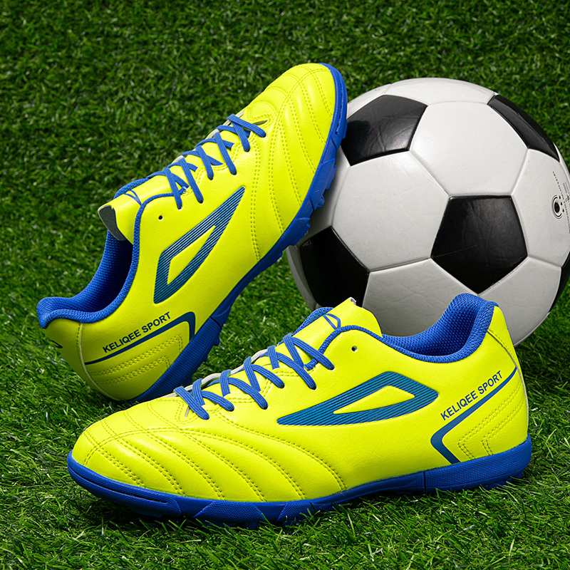 Green Men's Sneakers Football Training Shoes High Quality Leather Indoor Soccer Boots Men TF Futsal Shoes zapatos de futbol 2023