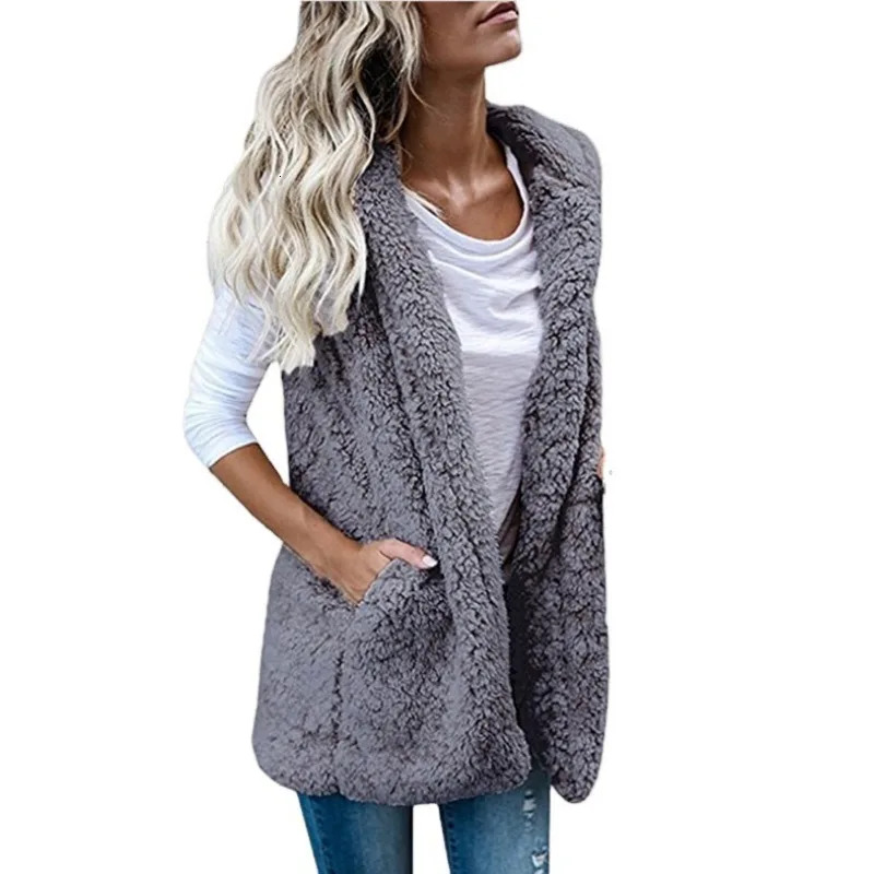 Large Women's Fashion Solid Sleeveless Hooded Pocket with Vest Fur Autumn and Winter Season