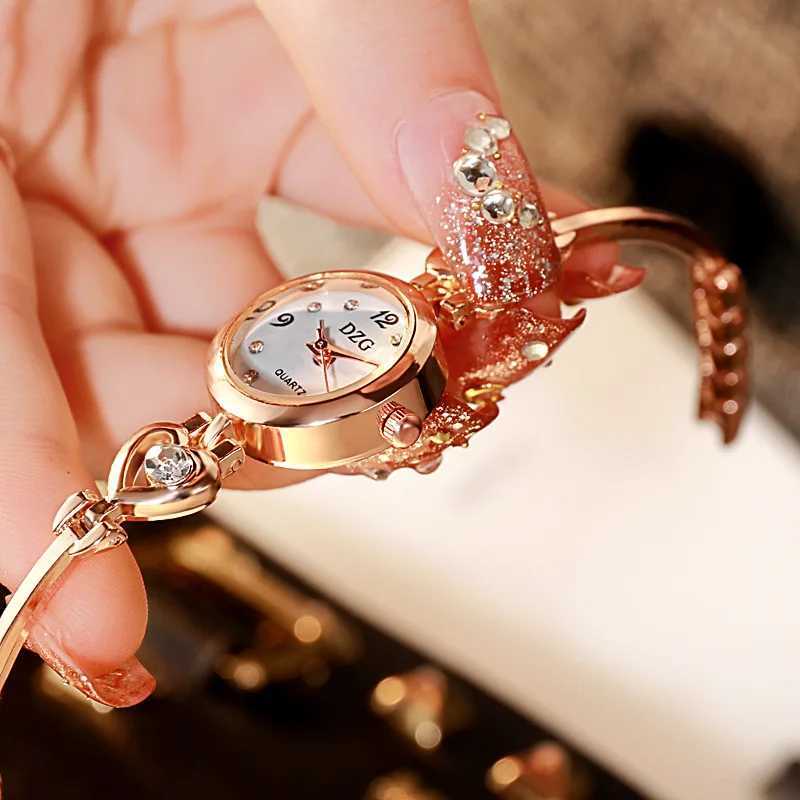 2024 Fashion Women Heart Bracelet Watch Rose Gold Quartz Watch Wristwatch Women Dress Casual Bracelet Watches Gift AccessoriesX240920