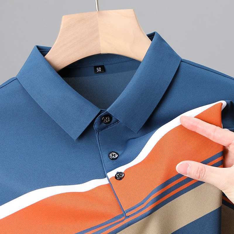 Luxury high-end ice silk breathable short-sleeved POLO shirt Mens 2023 summer fashion contrast stripe lapel T-shirt casual menX240920