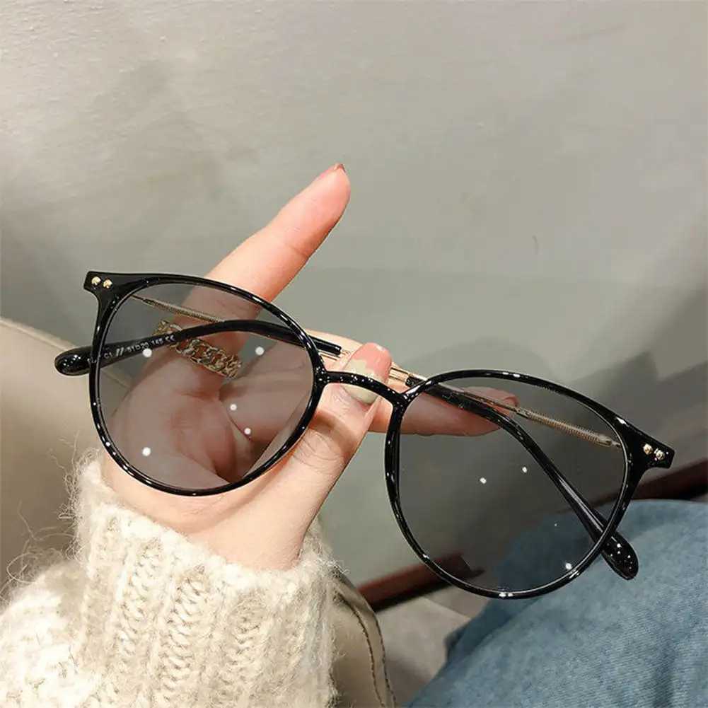 Color Changing Anti Blue Light Glasses Fashion Circular Glasses Frame UV Protection Outdoor Beach Sunglasses For Men WomenX240920