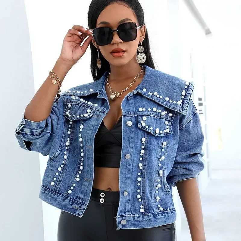 Denim Jackets with Heavy-duty Rivets Distressed Look and Beaded Nailhead Embellishments Fashionable JacketsX240920