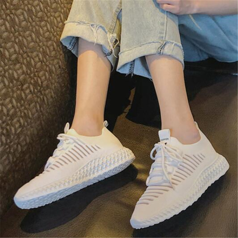 New 2023 Casual Fashion Breathable Walking New Mesh Lace Up Flat Sneakers Women Yellow Vulcanized Shoes cf5d
