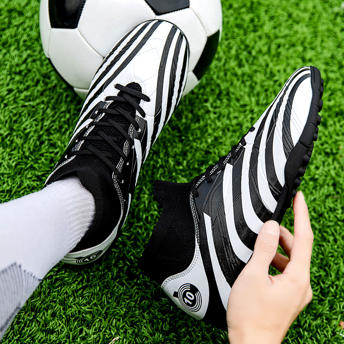 Soccer Boot TF Sports Shoes Football Professional Original Society Football Boots Man Sneakers Soccer Booties Society Cleats