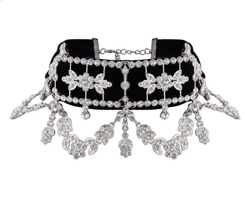 Fashion Crystal Rhinestone Choker Velvet Statement Necklaces for Women Collares Jewelry Party Gift 240910