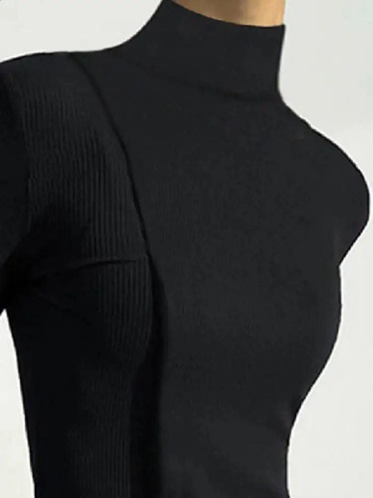 Yeezzi womens spring and autumn long sleeved solid color split high neck T-shirt fashionable simple casual and trendy top 240920