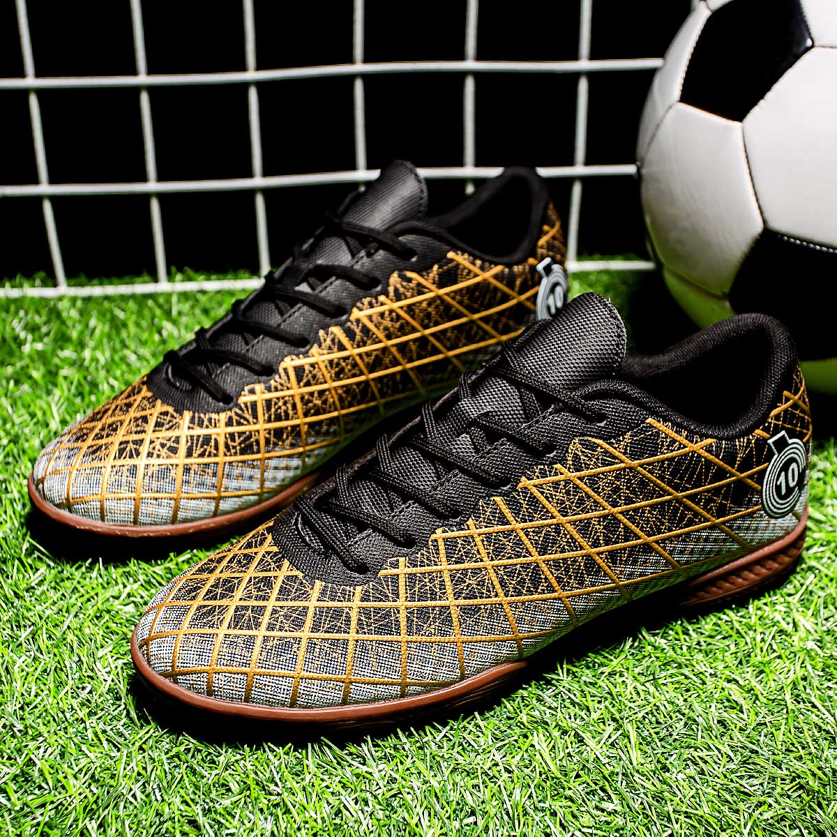 Men's Indoor Soccer Shoes Adult Youth Outdoor Lawn Training Beef Tendon Sole Non-slip Breathable Large Size Sneakers