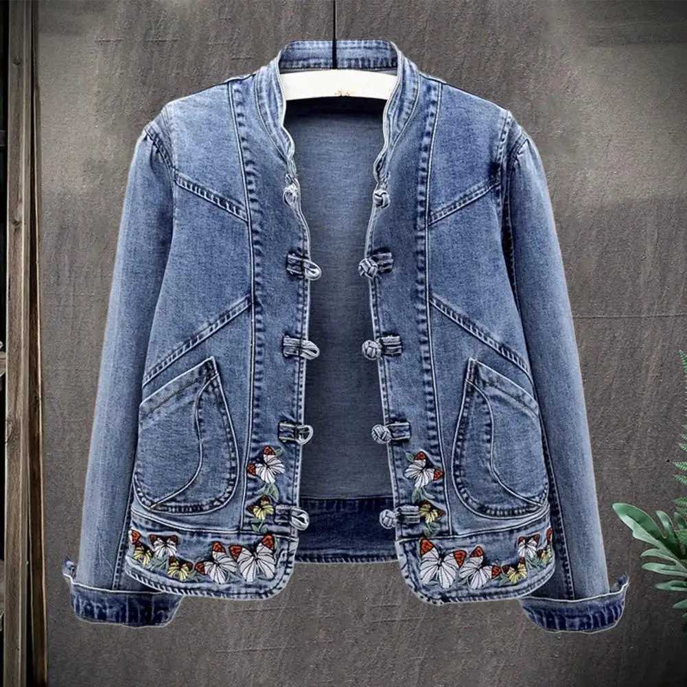 Women Retro Denim Jacket Solid-color Lapel Jacket Chinese Style Embroidery Denim Coat for Women with Slim Fit Turn-down CollarX240920