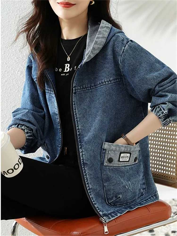 New 2024 Spring Autumn Womens Hooded Denim Jacket Large Size Ladies Jeans Coat Splicing Zipper Female Big Pocket Cowboy OvercoatX240920