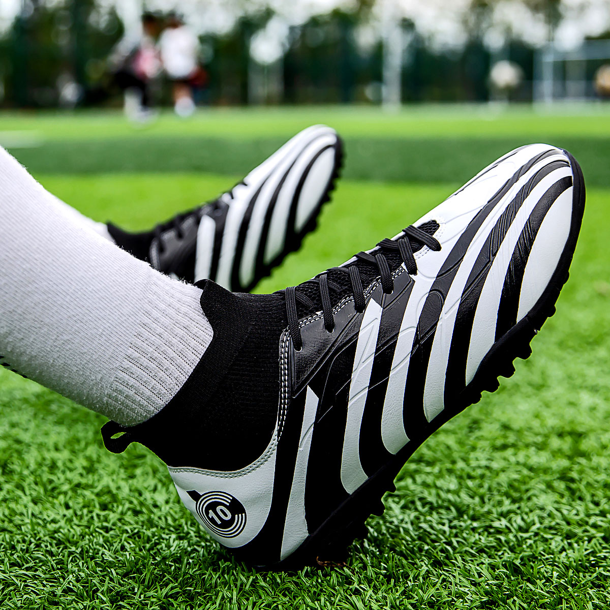 Soccer Boot TF Sports Shoes Football Professional Original Society Football Boots Man Sneakers Soccer Booties Society Cleats