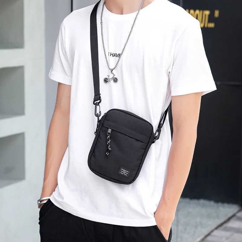 Simple Mini Crossbody Handbags Bag Mens Nylon Shoulder Side Bag for Men Messenger Phone Sling Bag Husband Chest Pack Wallet Z240919