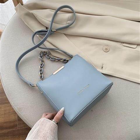 2024 Ready Stock Women Fashion Chain Bucket Sg Beg Shoulder Crossbody Ladies Bag Internet celebrity high-end popular women's bag