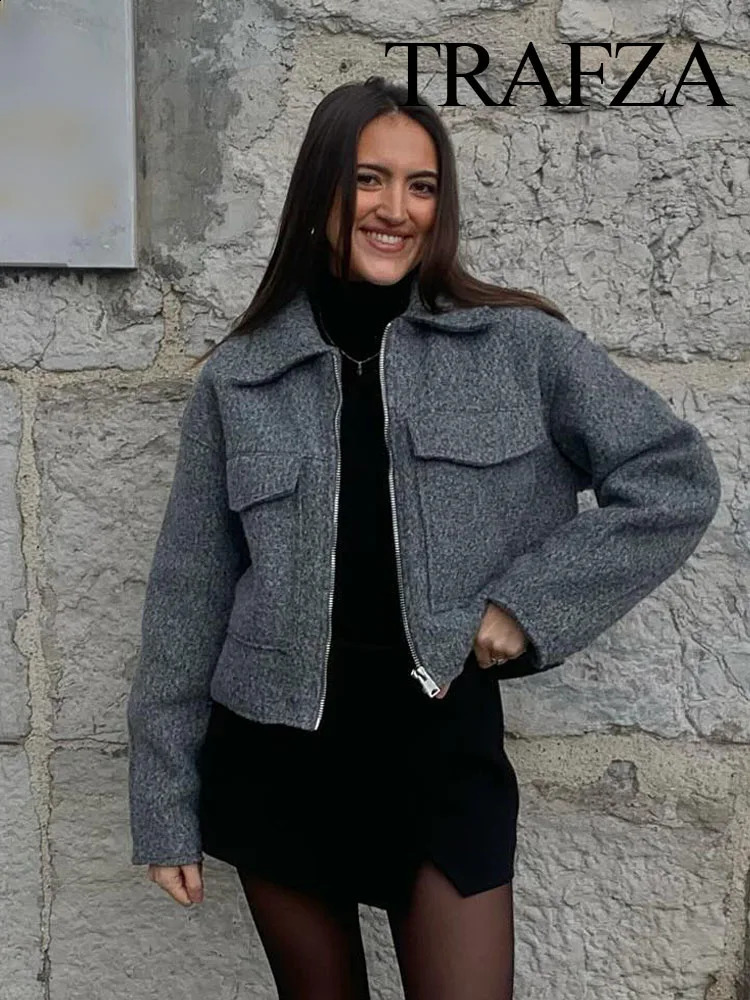 TRAFZA Autumn Grey Womens Short Coat Long Sleeve Pocket Zipper Polo Neck Jacket Womens Short Coat Y2k 240919
