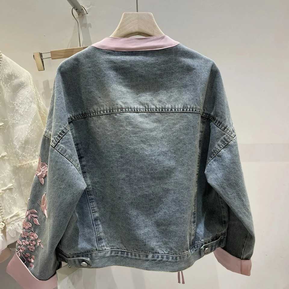 Short Buckle Denim Coat Women New Chinese Style stand collar Top 2024Spring Bomber Outerwear Fashion Street Jeans Jacket femaleX240920