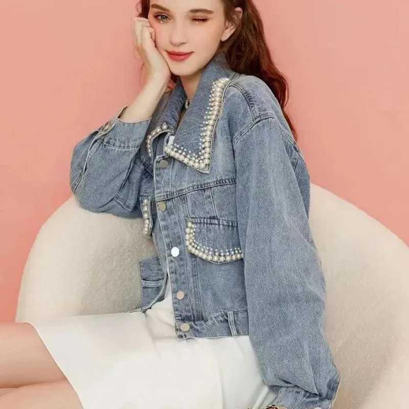 Denim Short Coat Women Lovely Autumn Pearls Buttons Lapel Loose Jacket Korean Fashion Female Casual Light Blue Street OutwearX240920
