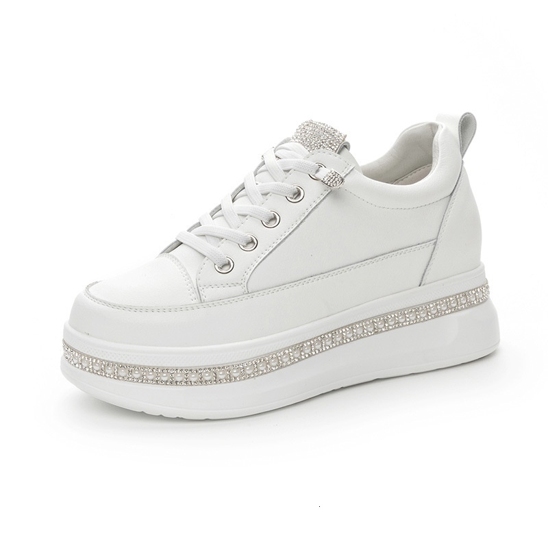 Inner height increasing white for women, 2024 autumn new versatile board genuine leather single shoes, sponge cake thick soled casual women's sho