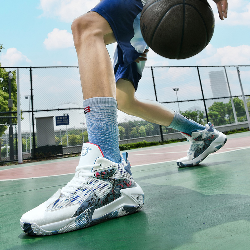 New plus size basketball shoes, sports casual running shoes, anti slip and wear-resistant fashionable men's running shoes