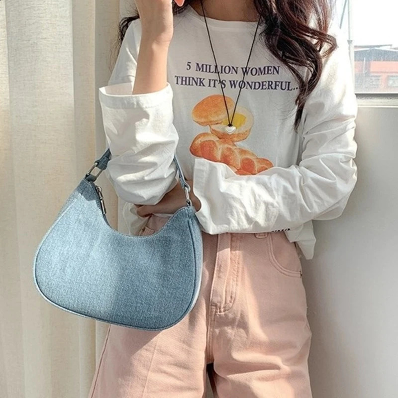 Fully matched womens shoulder bag Korean style handbag fashionable denim 240919