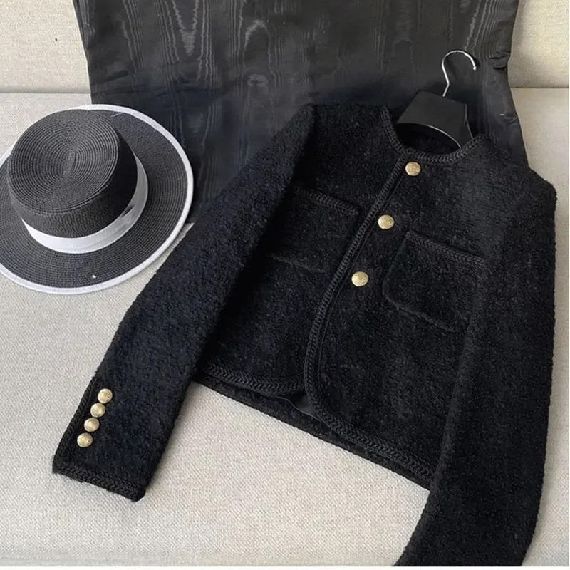 New High Quality Fashion Jackets Black Tweed Two Pockets Golden Buttons Elegant Coats Spring Autumn Women Clothes