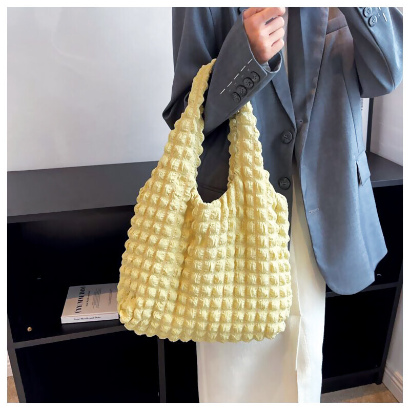 Women Fashion Quilted Shoulder Trendy 2023 Bubble Fabric Cloud Korea girls Tote Cos Bag