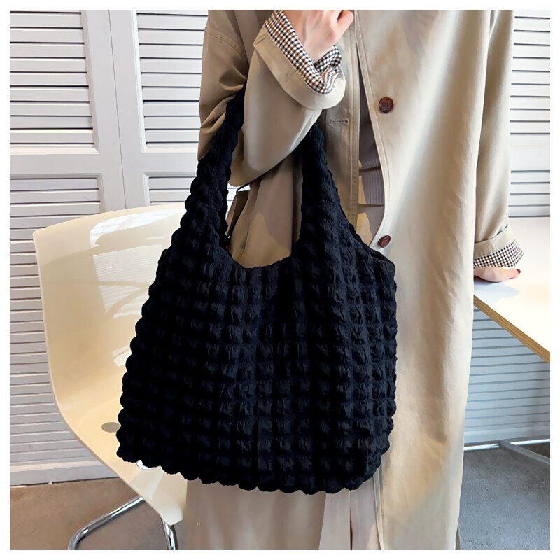 Women Fashion Quilted Shoulder Trendy 2023 Bubble Fabric Cloud Korea girls Tote Cos Bag