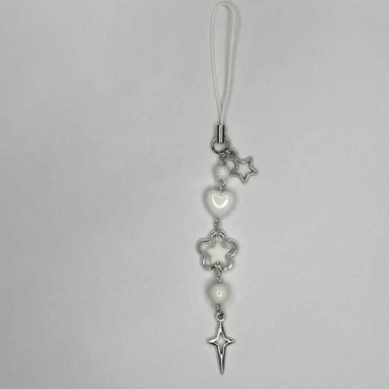 Love Star Beaded Keychain Phone Accessories Y2K Handmade Creative Fashion Love Accessories Gifts for Her CouplesX240919