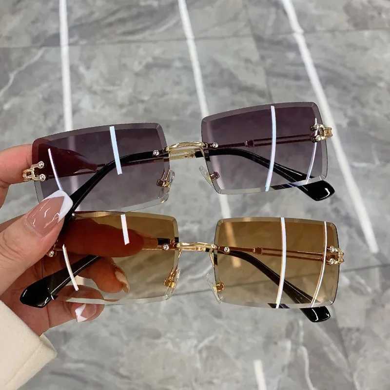 Vintage Fashion 2024 New Sunglasses Rimless Frameless Rectangle Shades Gradient UV400 Summer Traveling Sun Glasses for WomenX240920