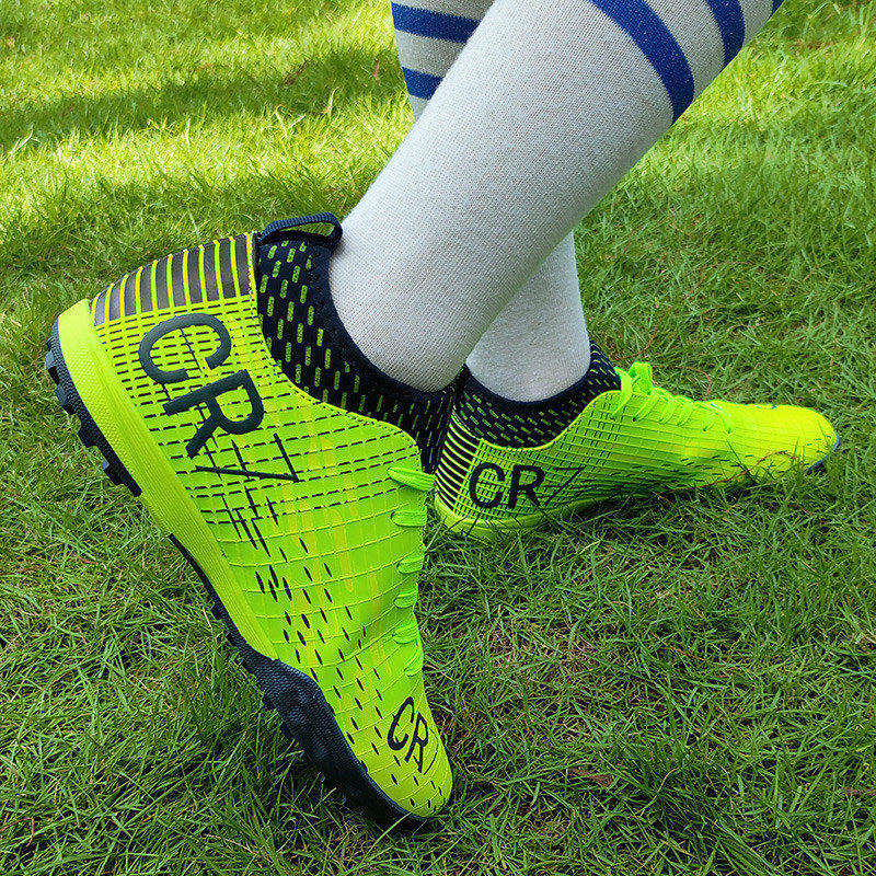 Fashion Green Men's Football Shoes Outdoor Non-slip Youth Futsal Soccer Cleats Indoor Comfortable Leather TF Soccer Sneakers Men