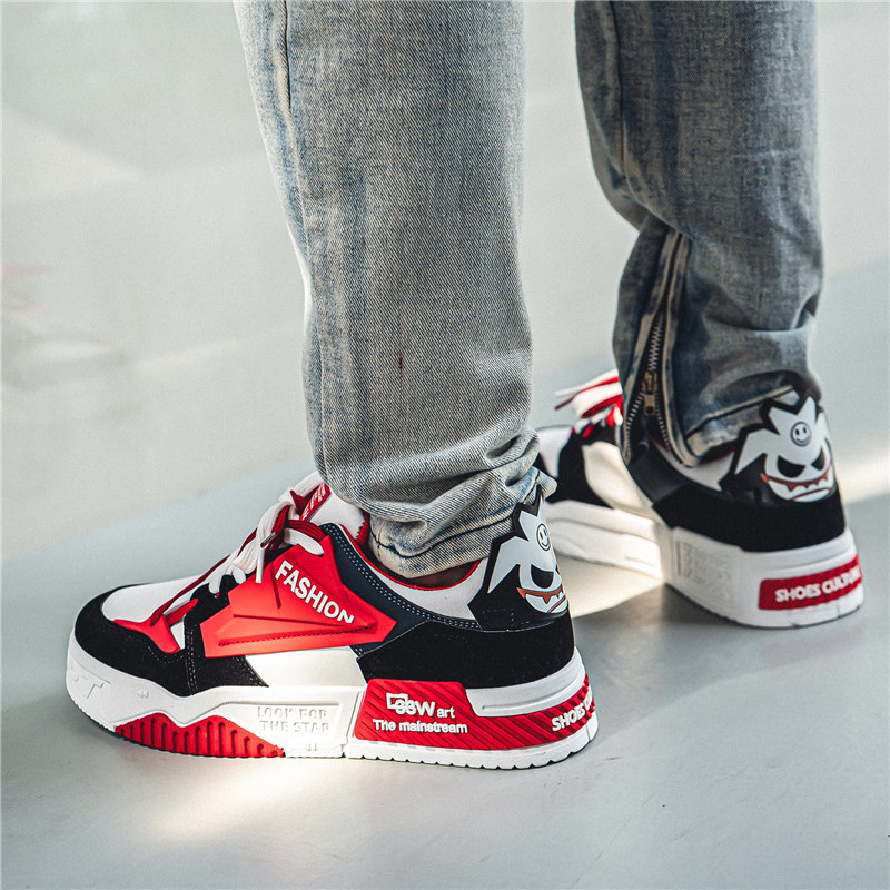 Stylish White & Red Men's Skate Shoes: Casual Sporty Streetwear Sneakers 4