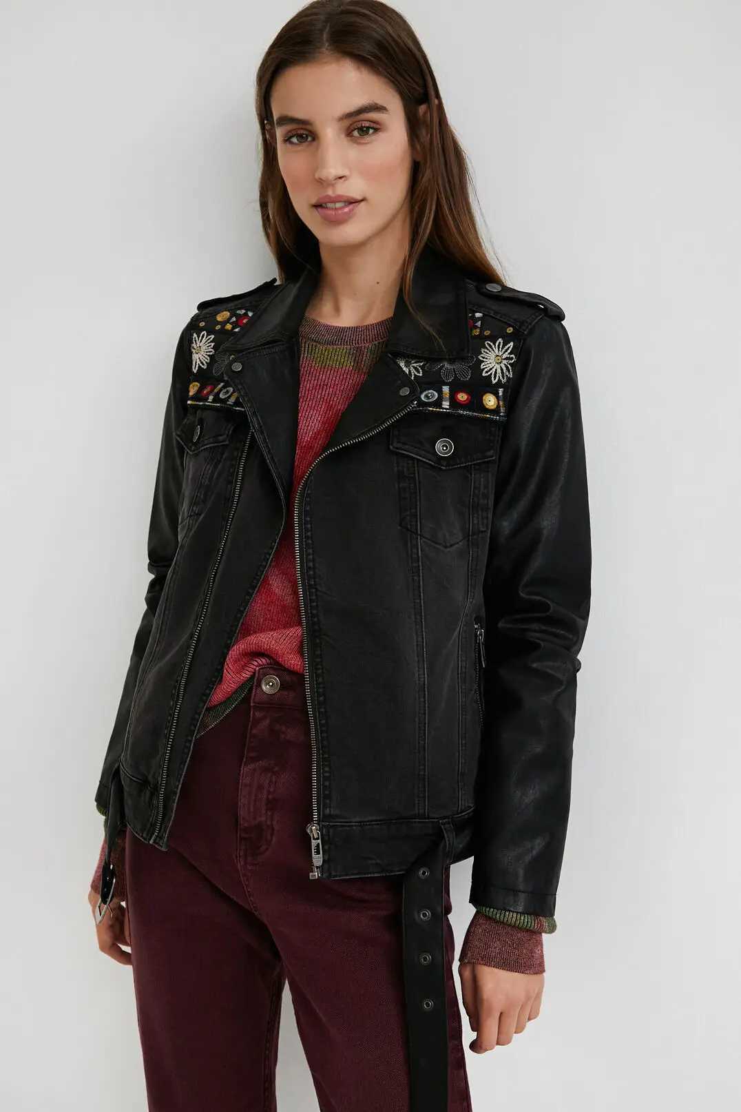 Embroidered stitching PU denim jacketX240920