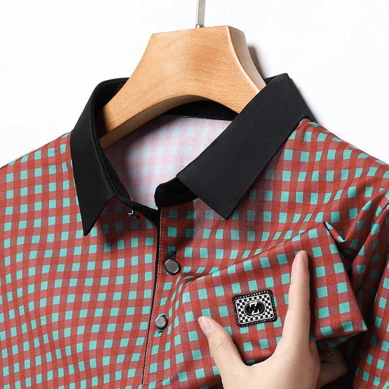 New Mens Plaid Badge Short Sleeved POLO Shirt Summer Casual TopX240920