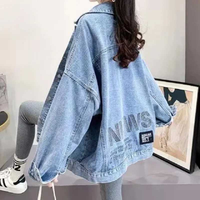Denim Jacket Womens New Spring Autumn Fried Street Embroidery Loose Jeans Coat Versatile Fashion Retro Female Outerwear TopsX240920