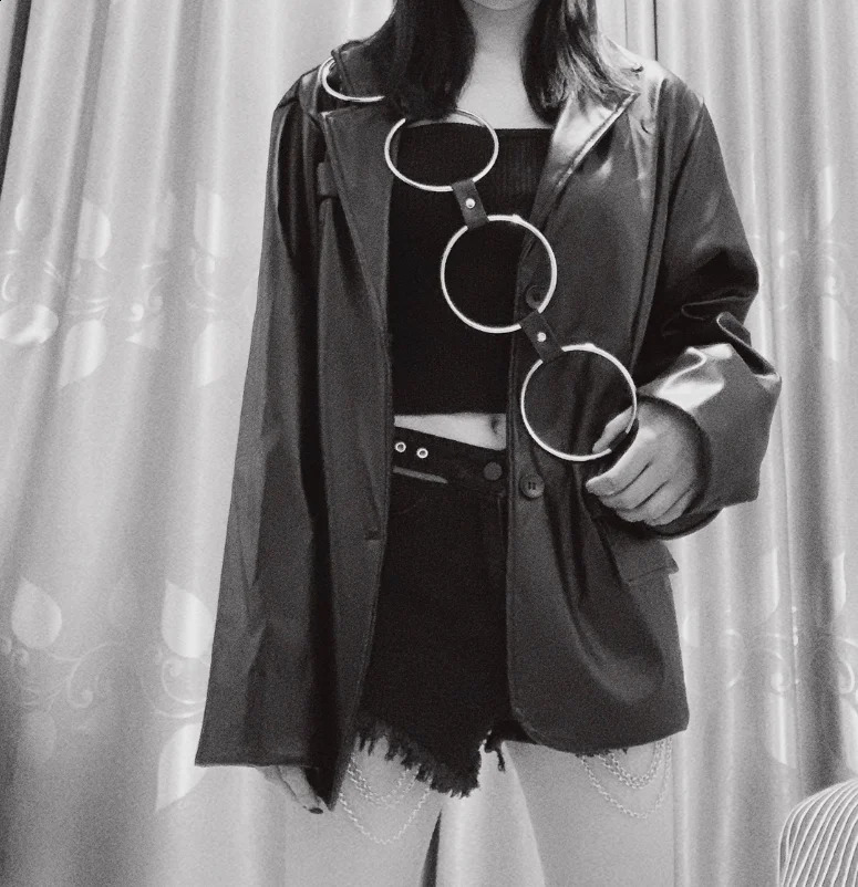 Personalized Womens Bucket Bag Fashion n Metal Ring Shoulder PU Leather Cool Girl Black Wrist Messenger 240919