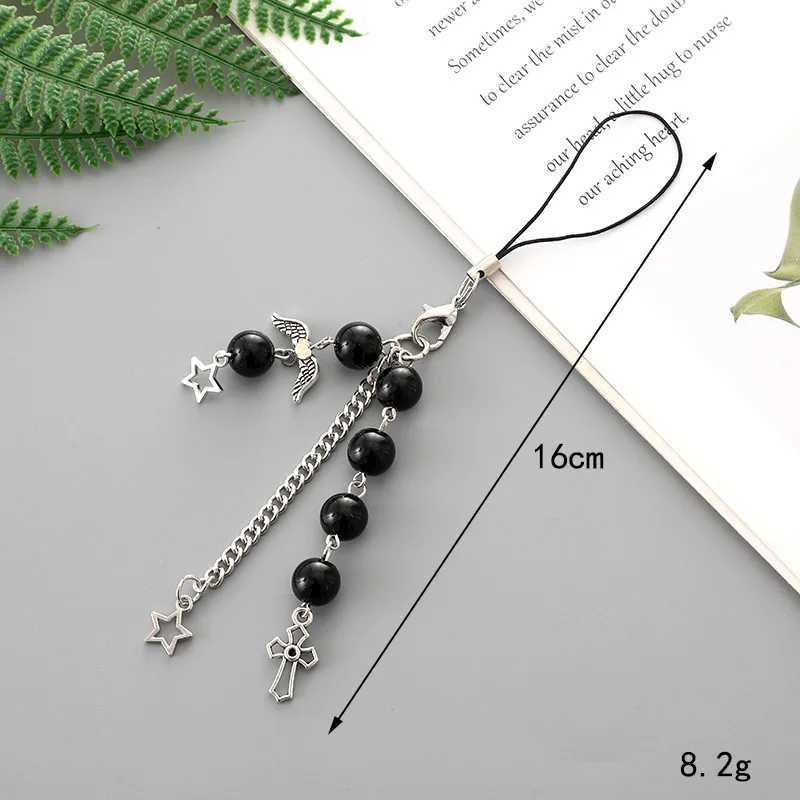 Creative New Love Beaded Pendant Phone Case Keychain Pendant Handmade Metal Chain Pendant Small GiftX240919