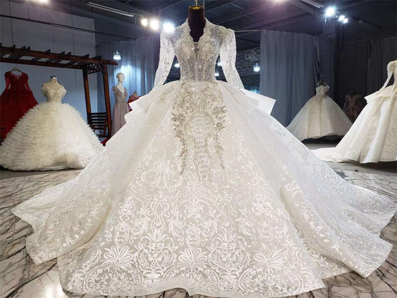 Pearls Wedding Dresses Lace Appliques Sequins Beads Bridal Gowns Custom Made Rhie Or Length Vestido De Novia