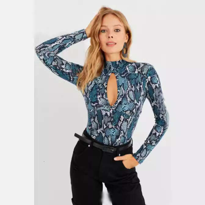 Hallowmas 2024 autumn new leopard slim fit exposed chest long sleeved python print open neck T-shirt