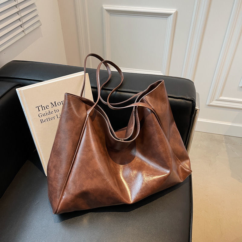 Korean Tote Fashion Trendy Handbags for Women Daily Commute Underarm Shopping Female Large Capacity Shoulder Bag