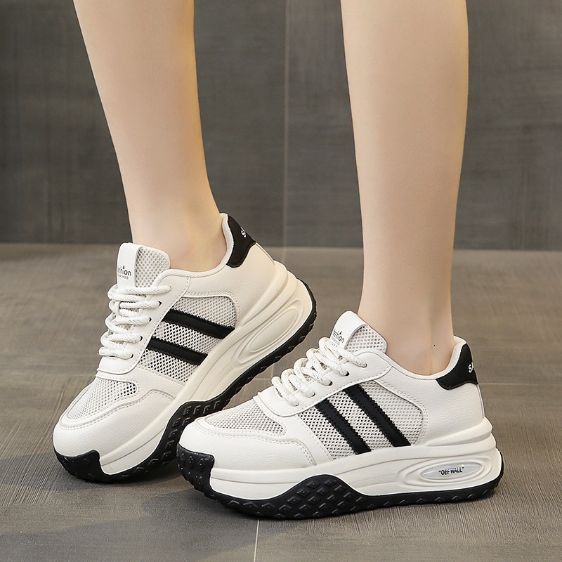 Inner raised breathable dad for women's summer 2024 new thin mesh sponge cake thick sole casual small white shoes