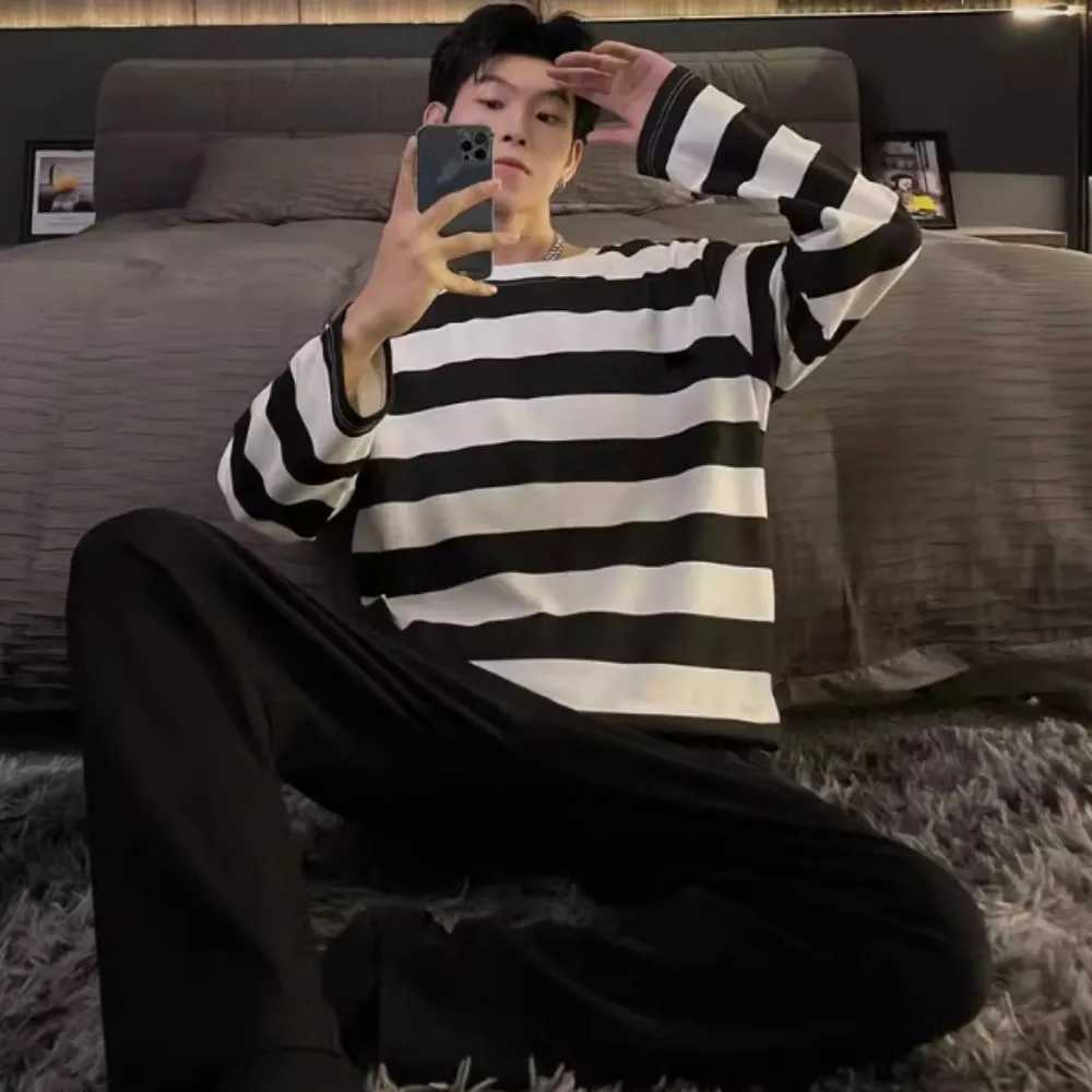 Spring Autumn Striped T Shirts Men Casual Long Sleeve Tshirt Male Loose Pullovers Tops Man Winter T-shirt For Men ClothingX240919
