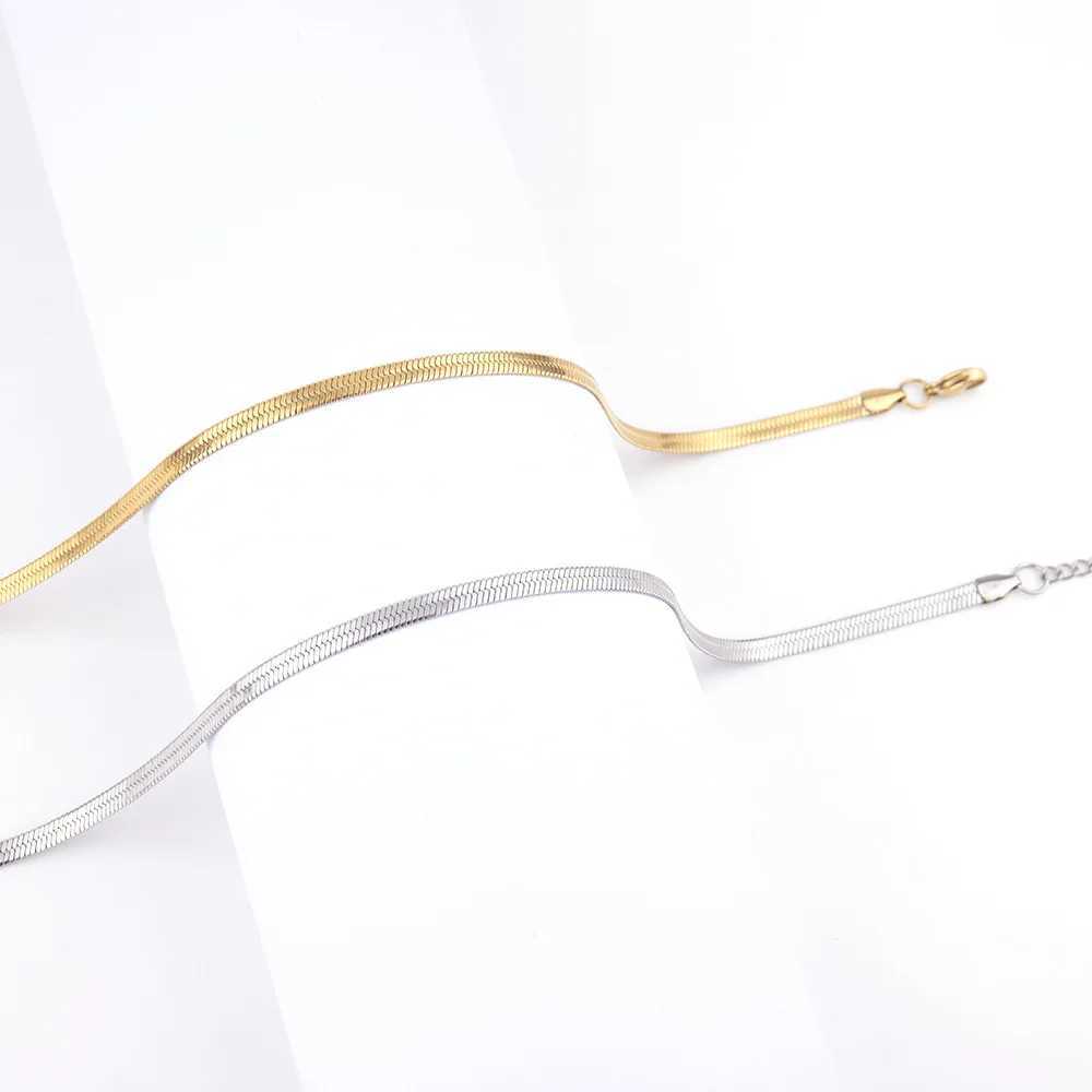 Hip-Hop Men Stainless Steel Chain Necklace Simple Flat Snake Chain Basic Chain For Women Fashion Wearing Accessories Trendy JeX240919