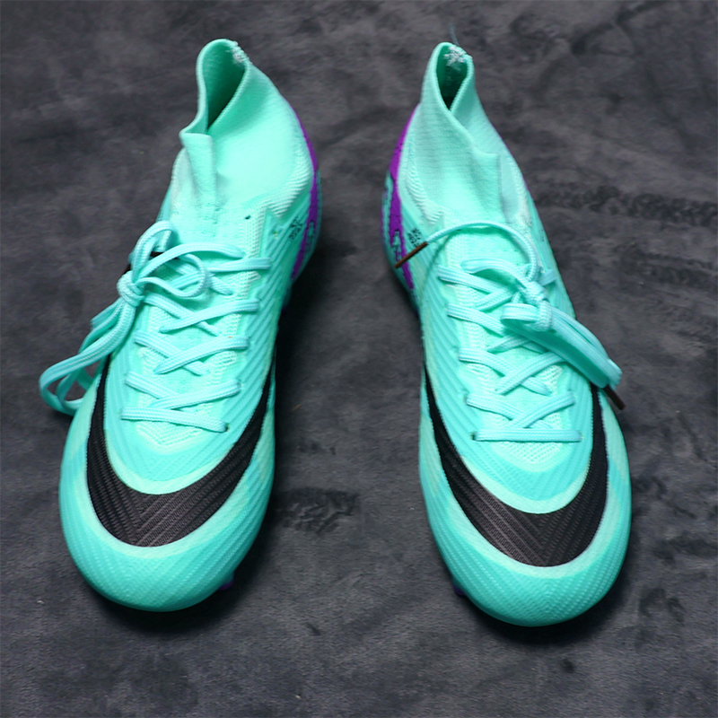 2435FG Ultralight Mens Soccer Shoes Turf Soccer Cleats for Kids Sneakers TF/FG Training Football Boots Chuteira Campo 34-45