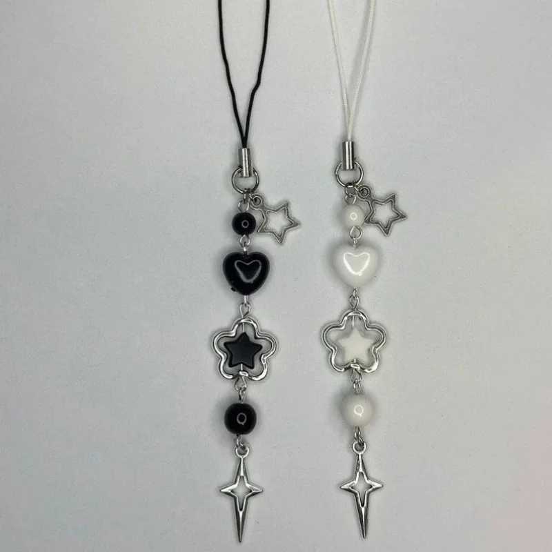 Love Star Beaded Keychain Phone Accessories Y2K Handmade Creative Fashion Love Accessories Gifts for Her CouplesX240919
