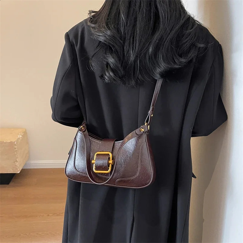 LEFTSIDE Small Belt Buckle Womens Shoulder Bag Fashion Trend er Cross Body Bag Lower Arm Bag Handbag 240918