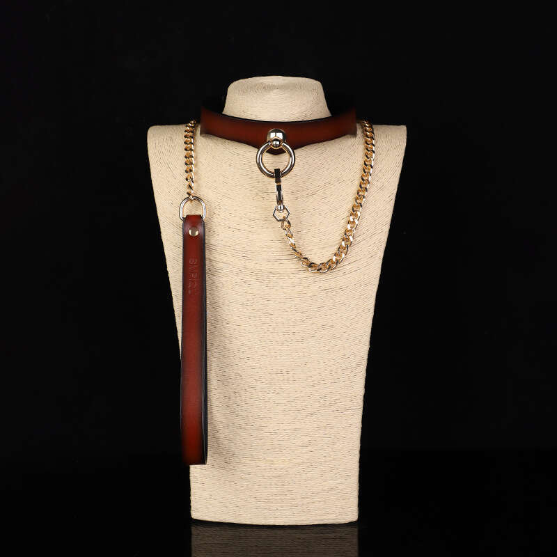 High end SM prop, shiny gold ring, fun collar, retro leather traction neck cover, alternative choker, adult product