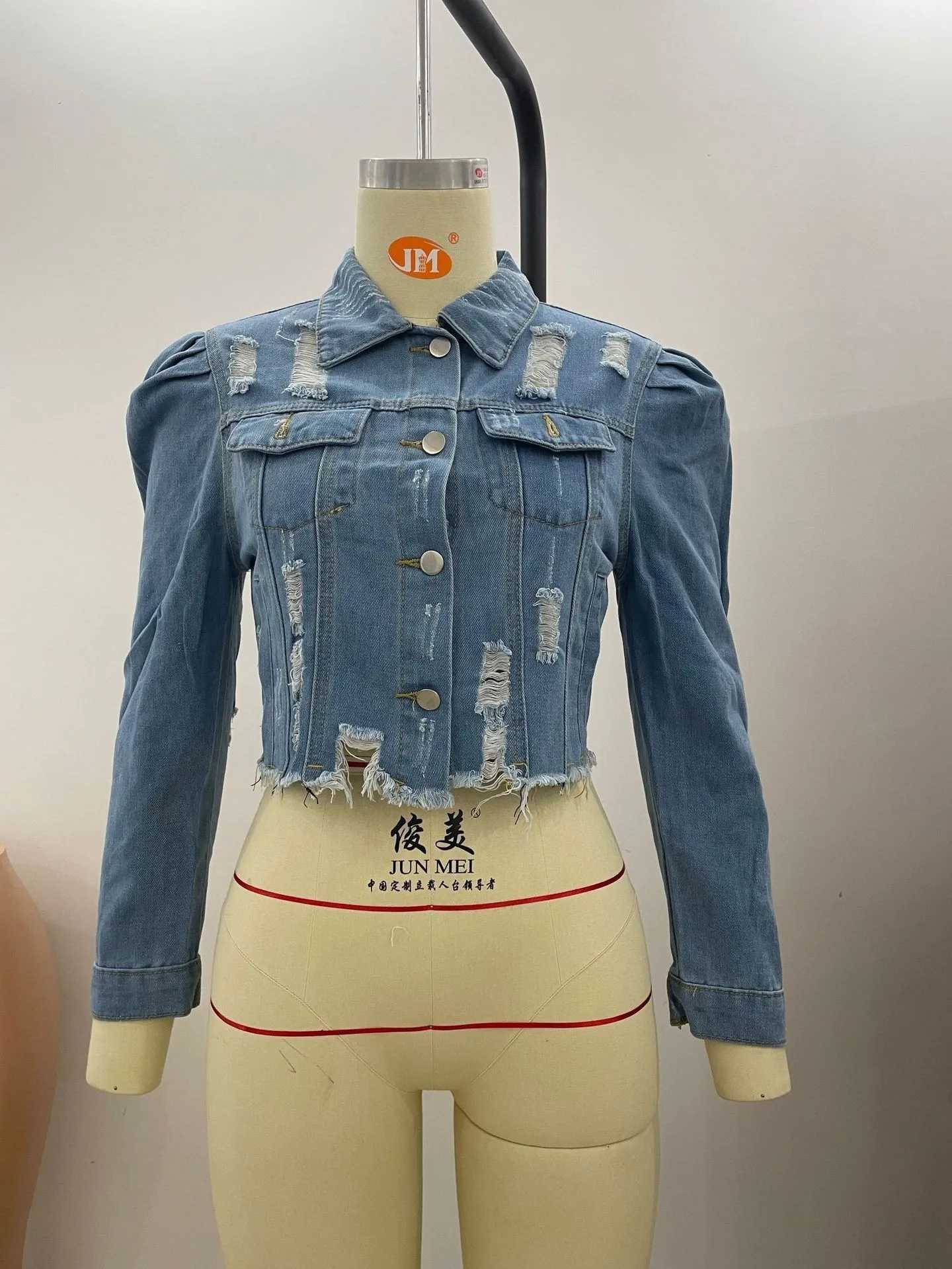 Women Hole Denim Jacket Outerwear Puff Sleeve Turn Down Collar Single Breasted Female 2024 Casual Vintage Short Jean CoatX240920