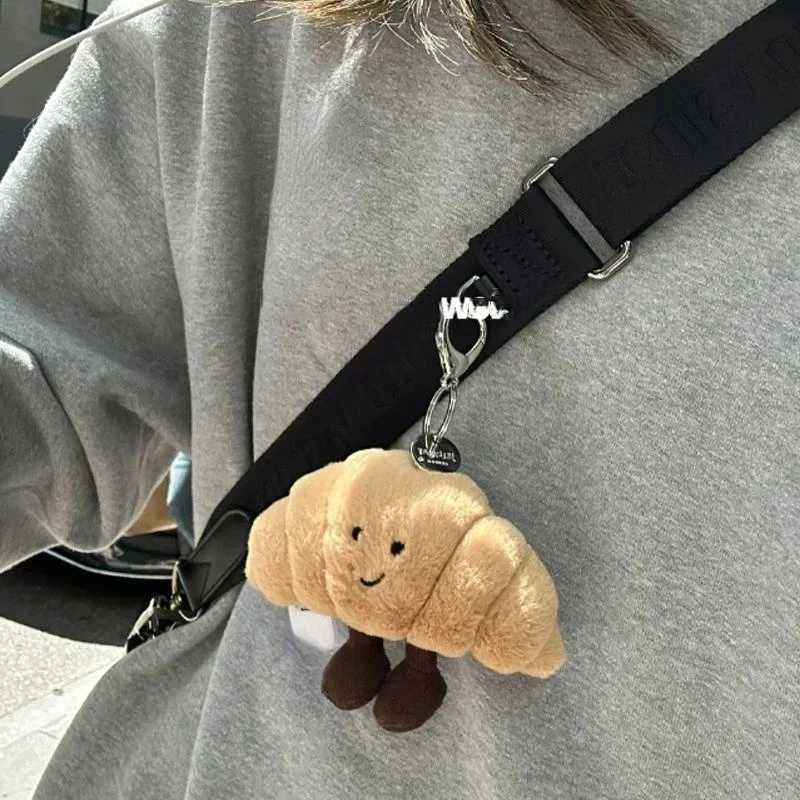 Kawaii Bread Plush Pendant Toy Creative Croissants Roll Bread Plush Doll Keychain Decoration Backpack Pendant GiftXJ250319