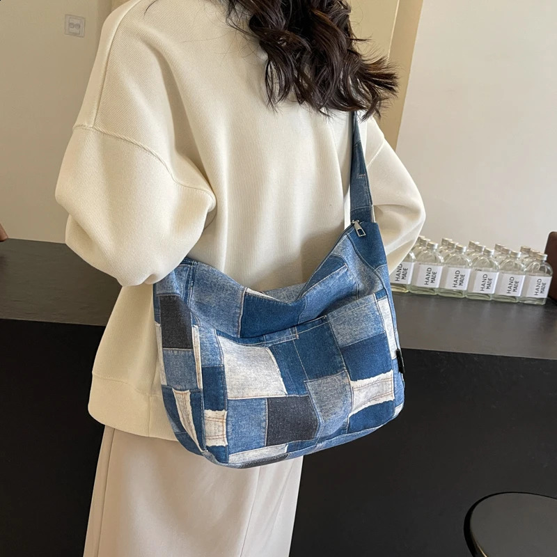 selling casual canvas denim patch work womens cross body bag fashionable large capacity handbag 240919