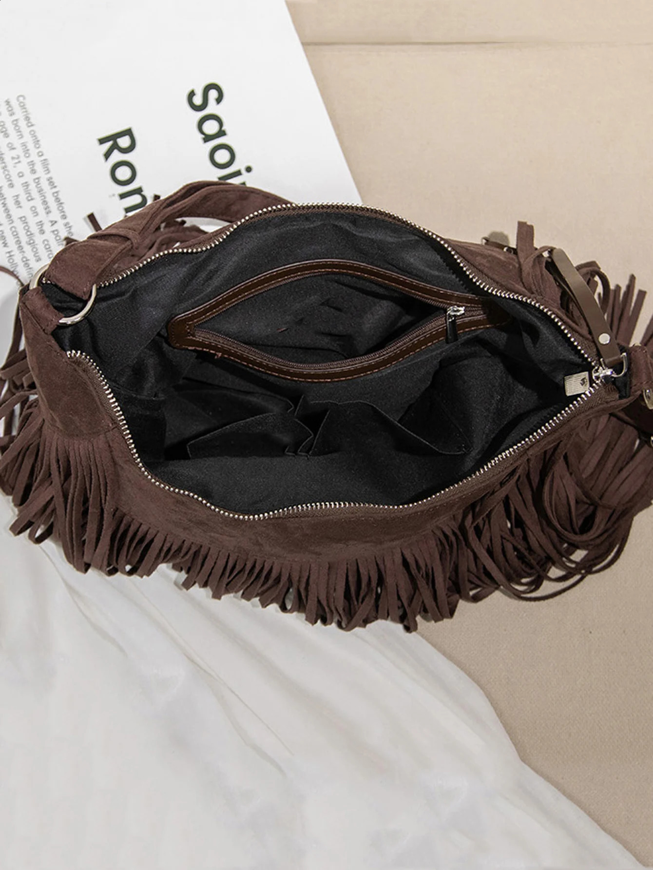 Retro Fashion Womens Tassel Cross Body Bag High Quality PU Leather Solid Color Large Capacity Handbag Outdoor Travel Shoulder Bag 240918